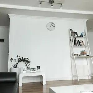2* Guest house Nana House